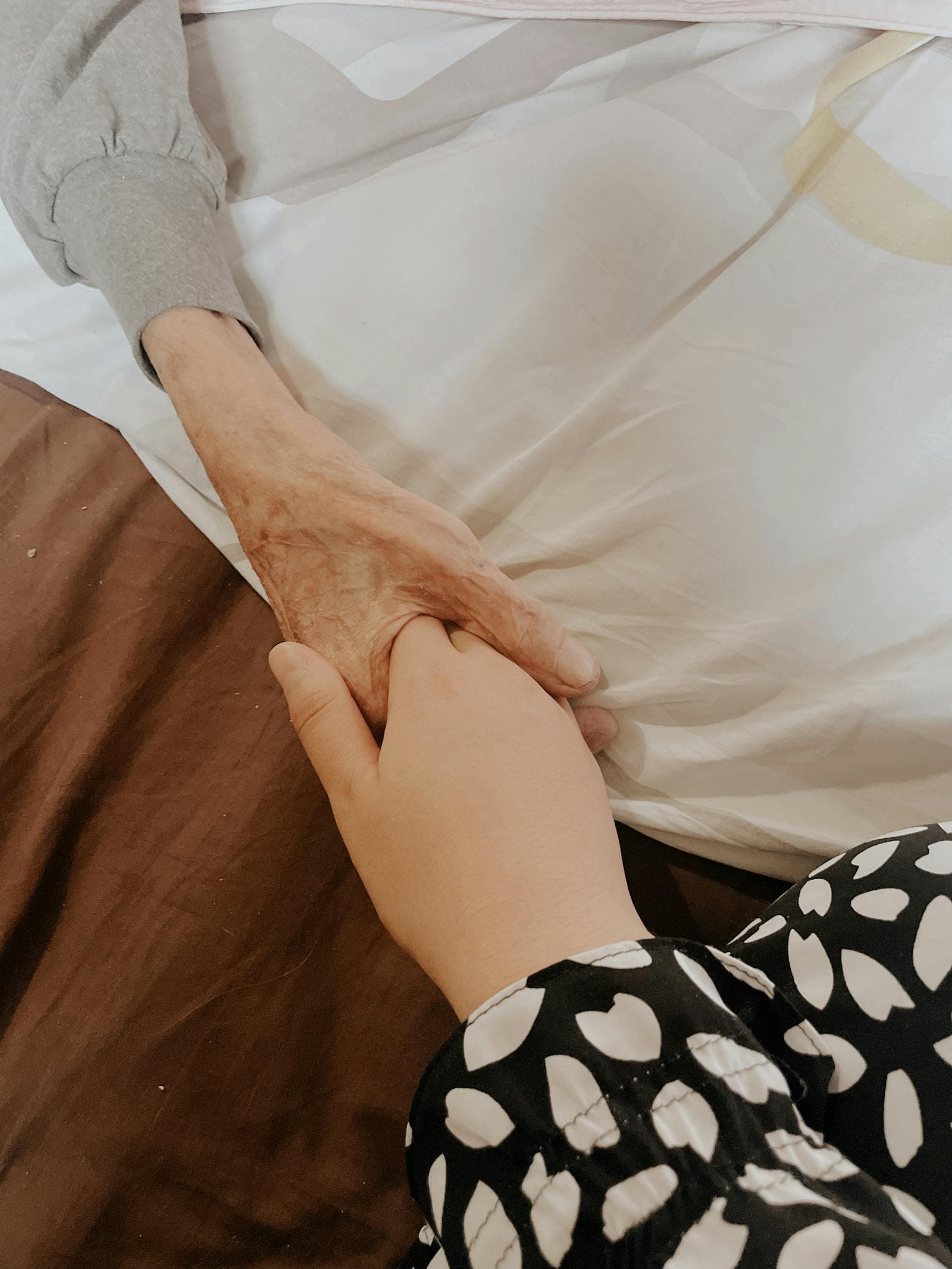 Read the blog post: How to Find a Dementia Caregiver in Dunkirk, MD